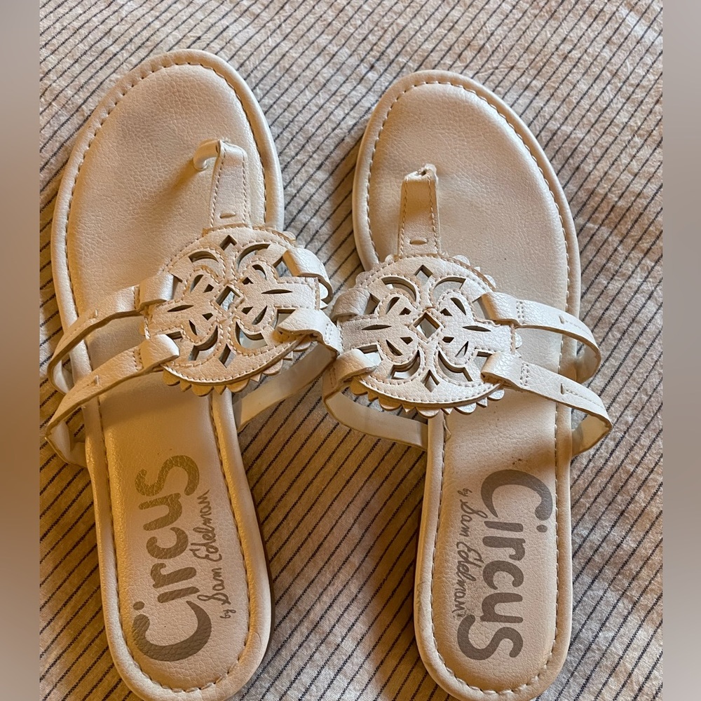 White flip flops.